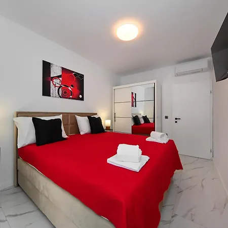 Luxury Gloria Old Town With Sea View Appartement *